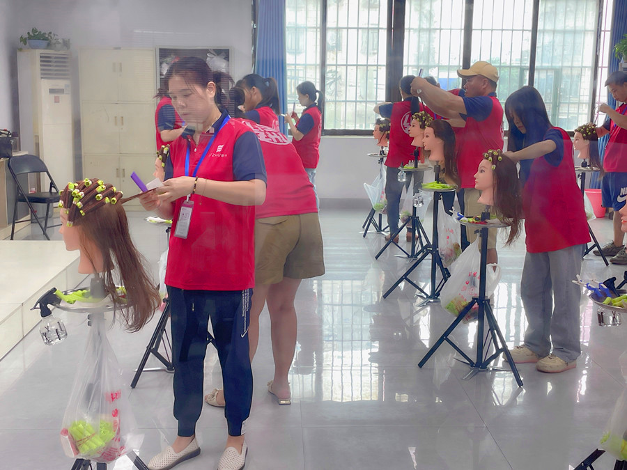 美發(fā)卷發(fā)杠的操作，零基礎(chǔ)學(xué)卷發(fā)