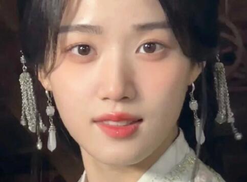 廣西彩妝培訓(xùn) | 明星仿妝教程