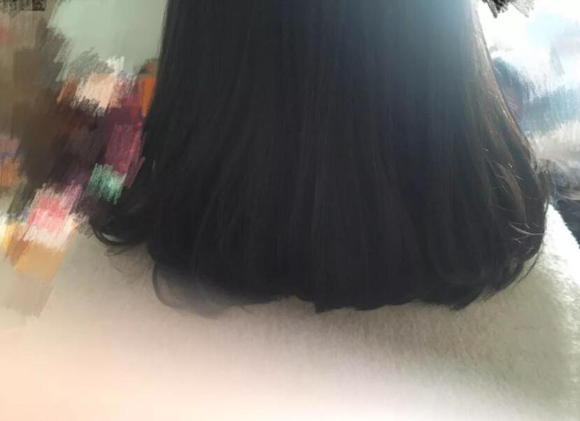 廣西燙發(fā)專業(yè)課程：怎么用卷發(fā)器做內(nèi)扣發(fā)型？