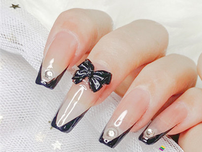 法式腮紅美甲&蝴蝶結(jié)法式美甲，南寧美甲學(xué)徒必學(xué)款式