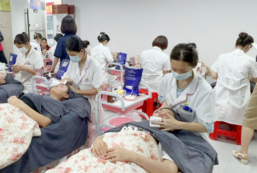 冬季護(hù)膚要點(diǎn)，廣西美容護(hù)膚面部課程