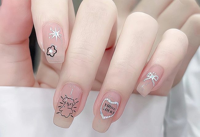 秋冬顯白裸色美甲，南寧美甲店推薦