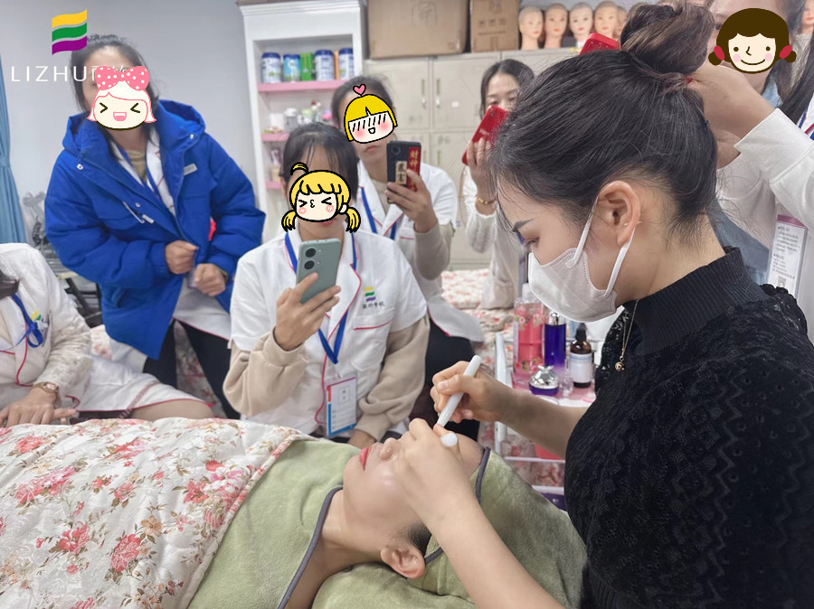 撥筋棒的使用方法，南寧美容基礎(chǔ)培訓(xùn)