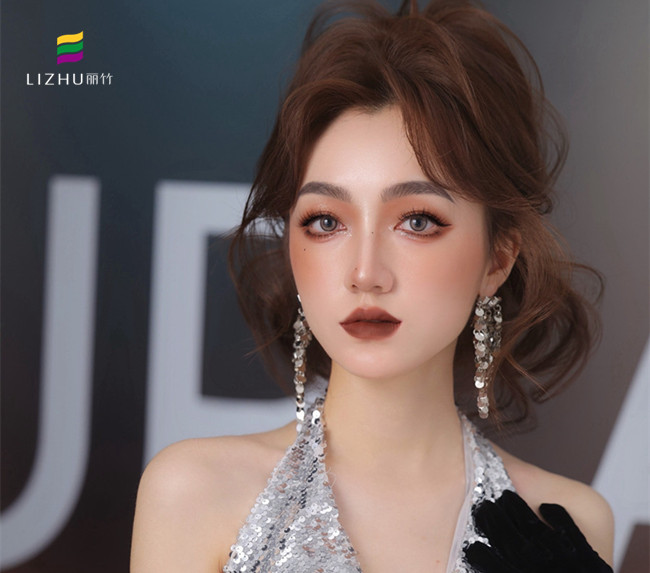 氣質(zhì)千金新娘，南寧學(xué)化妝影樓作品