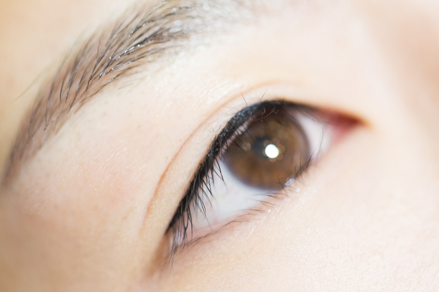 零基礎(chǔ)眉眼唇教學(xué)：美瞳線上色不理想怎么辦？