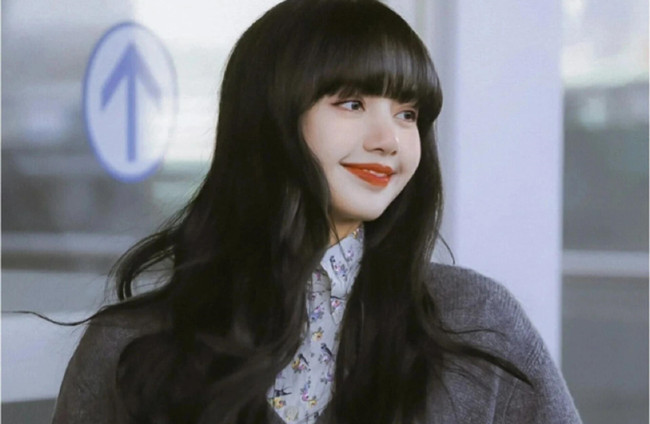 圓臉避雷的妝容誤區(qū)，南寧化妝彩妝學(xué)習(xí)