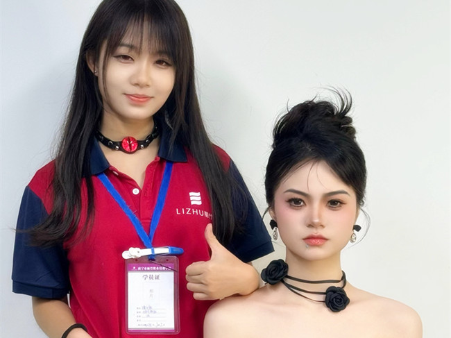 千金禮服造型 | 廣西美妝學(xué)校有哪些？