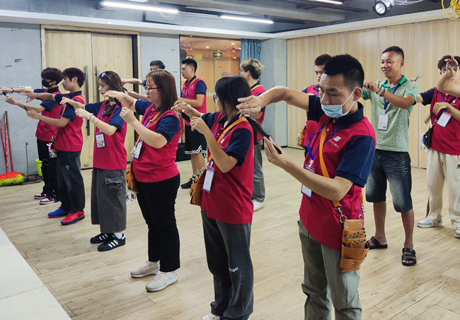 零基礎(chǔ)學(xué)美發(fā)：認(rèn)識美發(fā)工具和使用說明