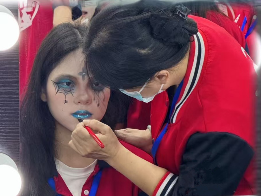萬圣節(jié)妝容造型，南寧彩妝師推薦