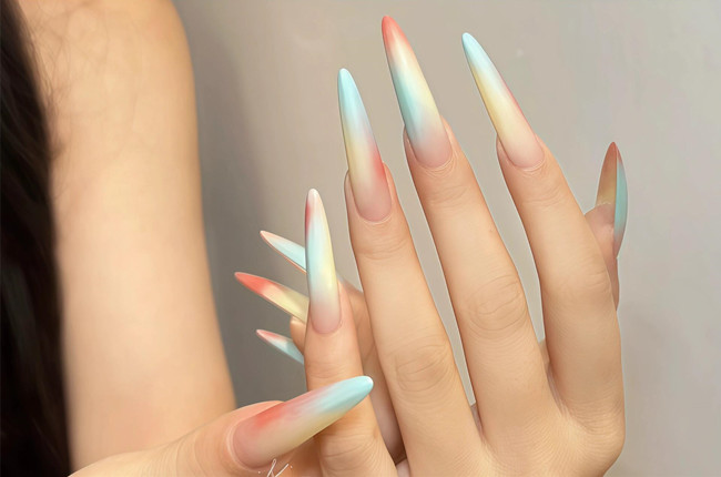 在逃公主美甲，南寧美甲造型設計學校推薦