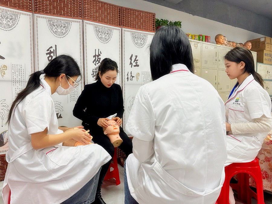 美容新手要掌握哪些知識？南寧美容面部護膚培訓(xùn)