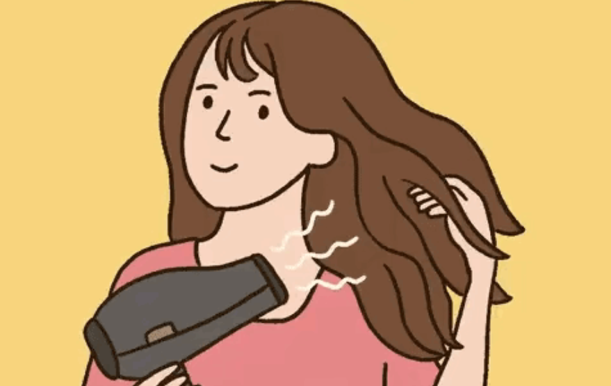 頭發(fā)自然風(fēng)干的好處，廣西美發(fā)專業(yè)洗護學(xué)校分享