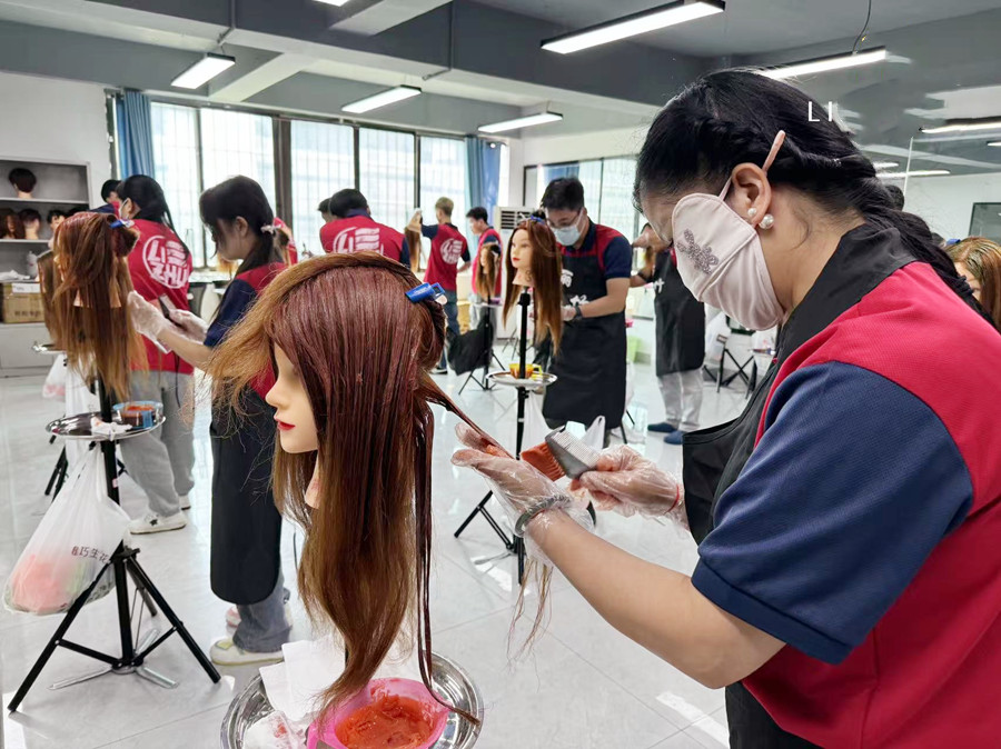 建議你收藏這份新手染發(fā)教程，廣西專業(yè)燙染