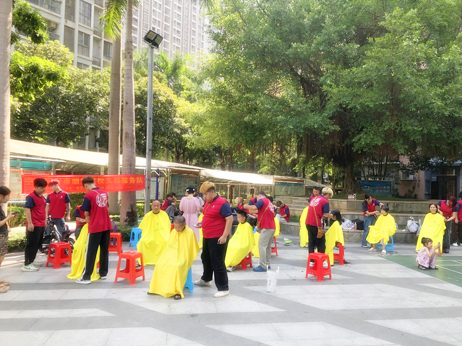 記錄南寧美發(fā)外出教學(xué)，告訴你南寧美發(fā)去哪學(xué)？