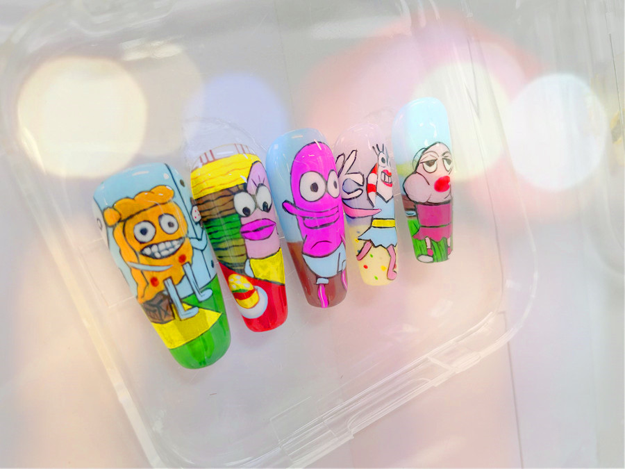 卡通水彩手繪美甲，廣西美甲進修提升學(xué)員作品